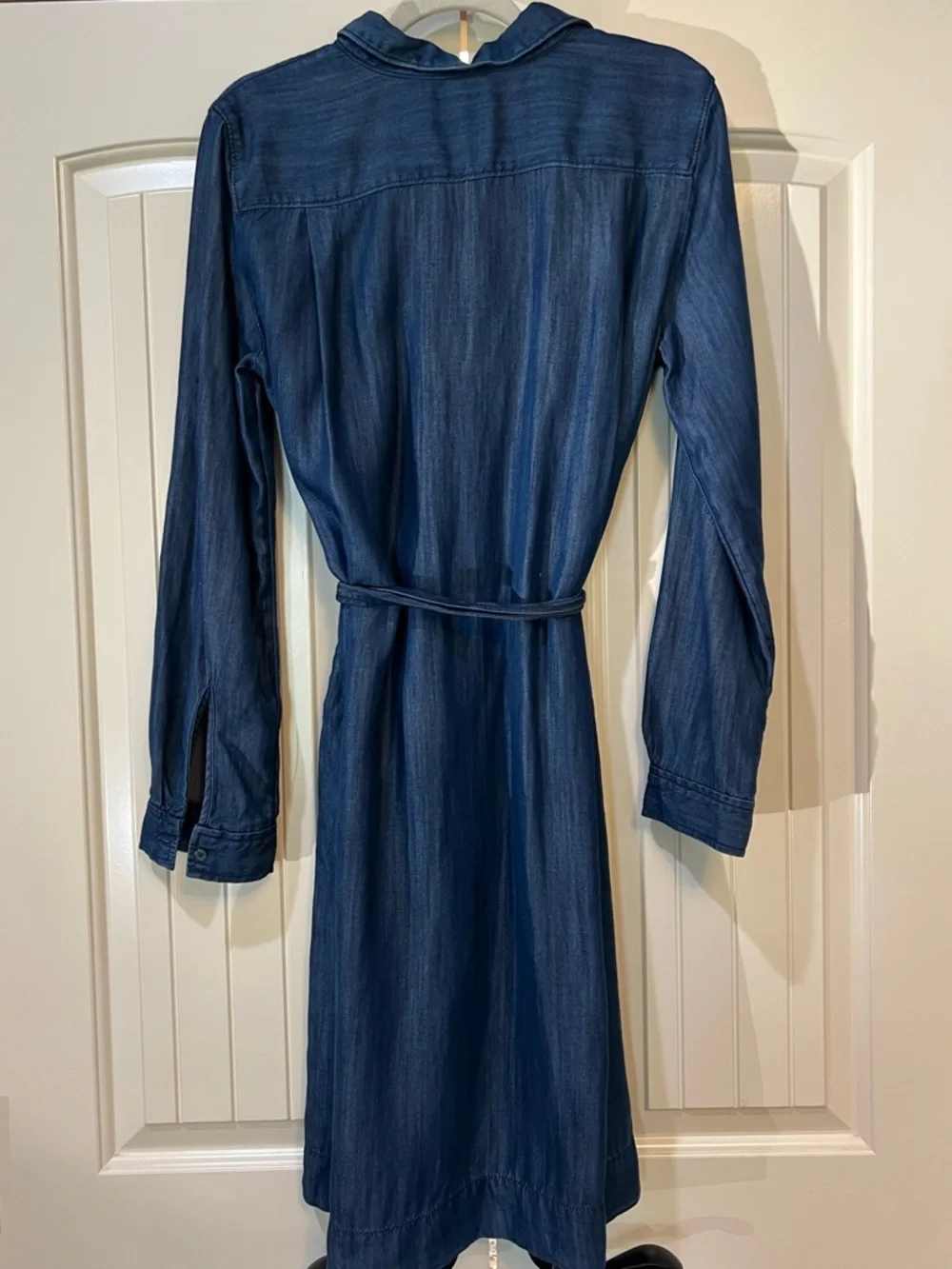 LOFT Blue Denim Button-Front Shirt Dress with Tie Waist MEDIUM - Picture 2 of 6